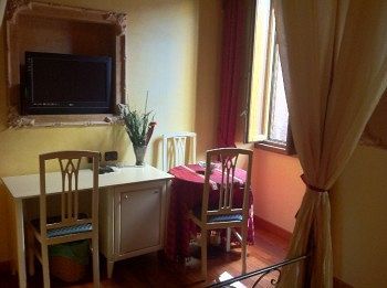 Sweet Dream Trevi Bed and breakfast